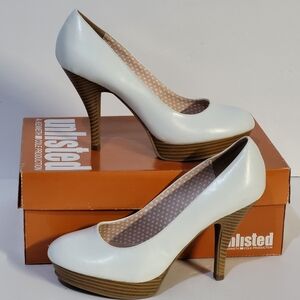 Unlisted by Kenneth Cole Heels